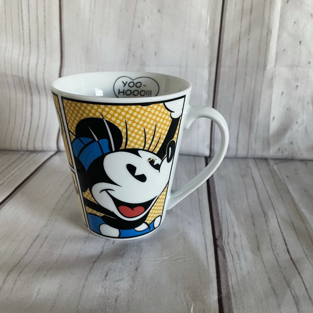 Minnie mouse mug